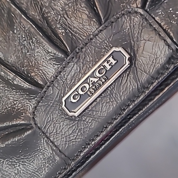 COACH PATENT LEATHER CLUTCH WALLET NEW - Picture 10 of 10